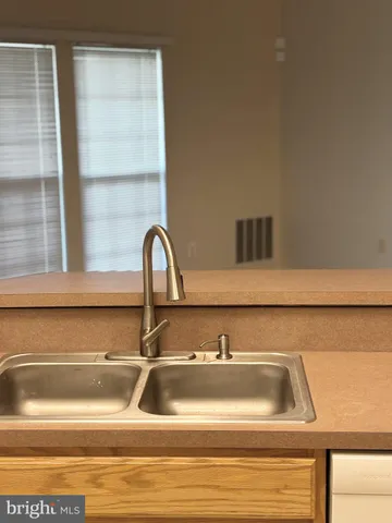 $257,000 | 5374 Glenthorne Court, Unit 5374, Baltimore, MD 21237