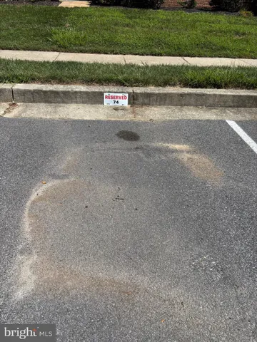 $257,000 | 5374 Glenthorne Court, Unit 5374, Baltimore, MD 21237