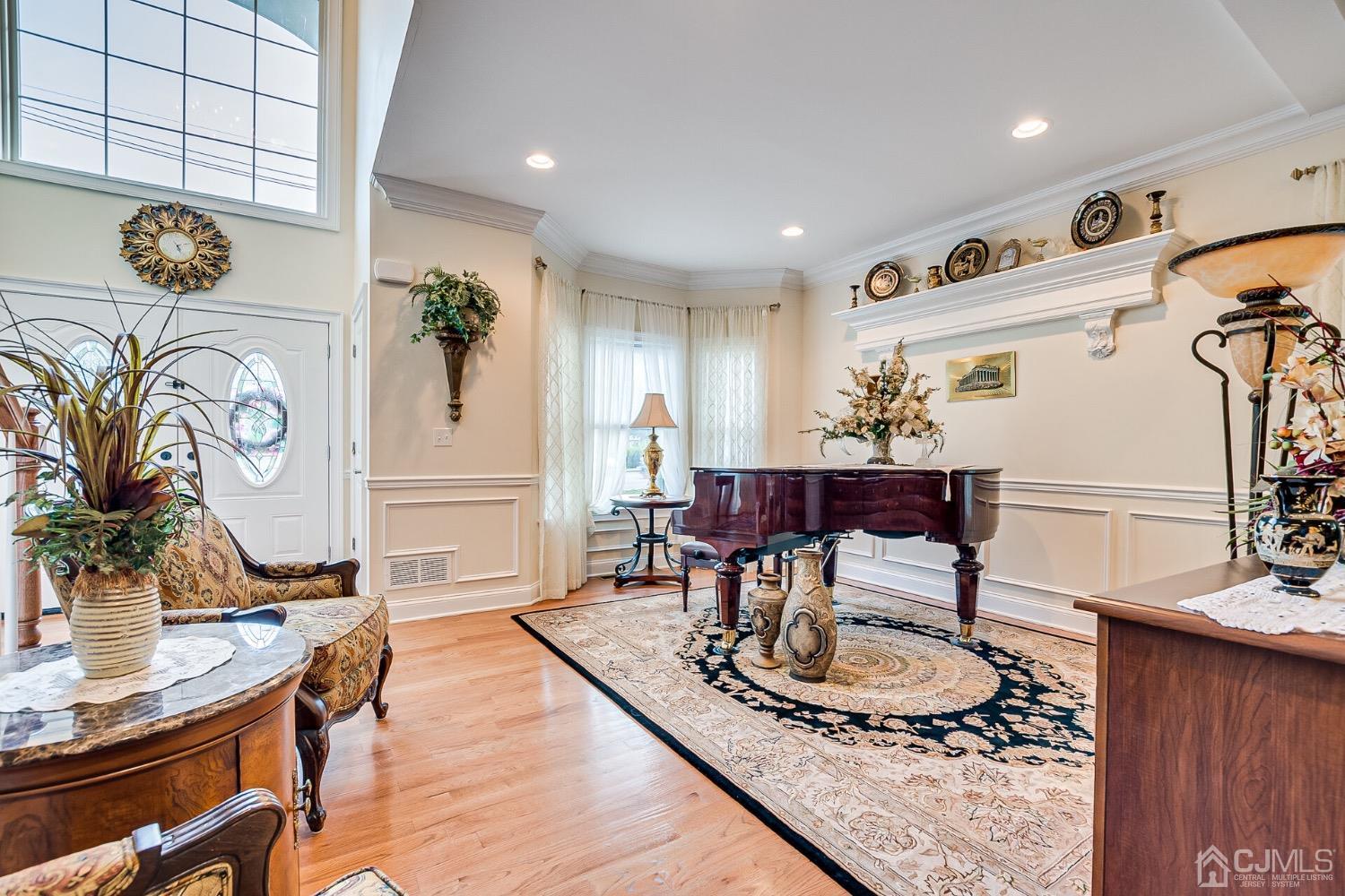 164 Parsonage Road Edison, NJ 08837 - Photo 12 of 34