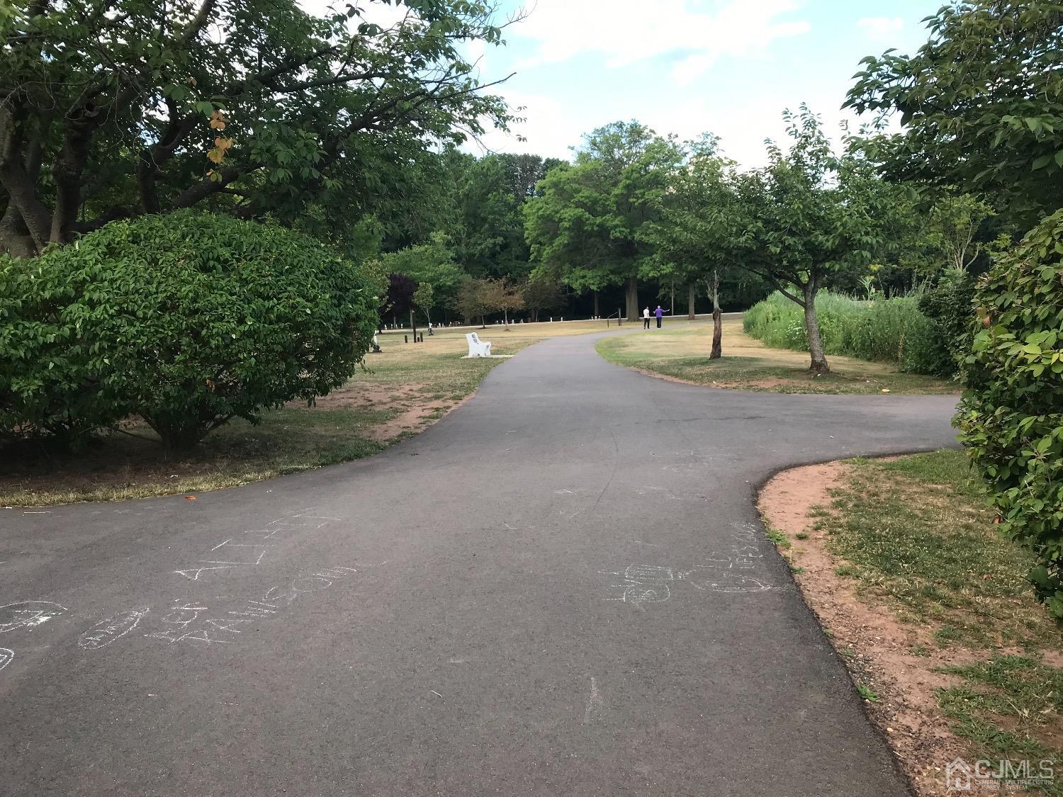 164 Parsonage Road Edison, NJ 08837 - Photo 33 of 34