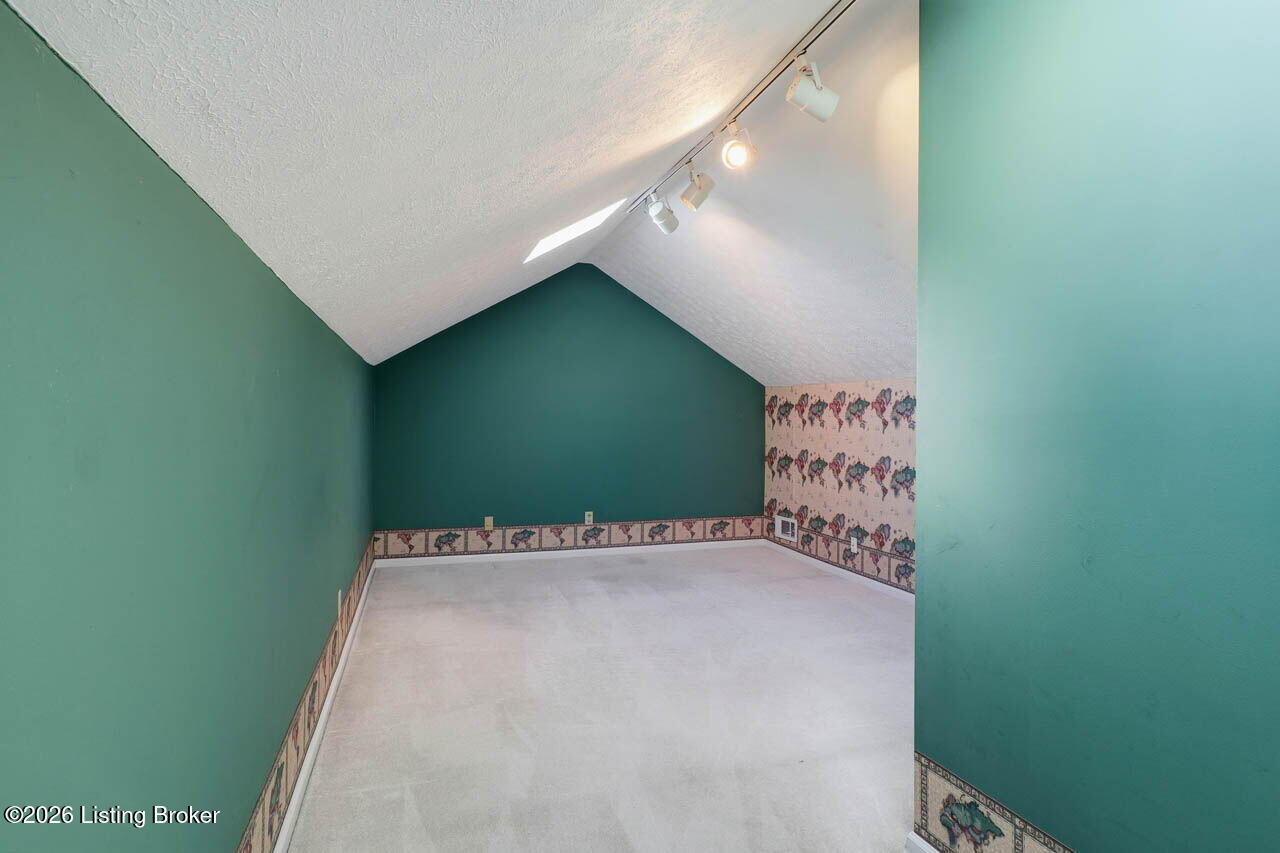 2607 Wareham Road Louisville, KY 40242 - Photo 39 of 67 2607 Wareham Rd - 39