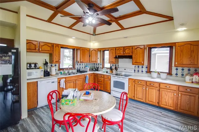 $50,000 | 225 Tunison Avenue, White Hall, IL 62092