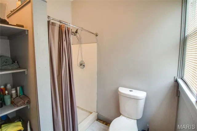 $50,000 | 225 Tunison Avenue, White Hall, IL 62092