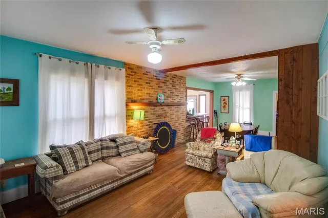 $50,000 | 225 Tunison Avenue, White Hall, IL 62092