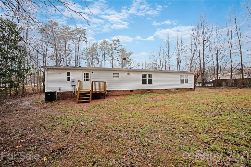 1535 Lane Road Mount Holly, NC 28120 - Photo 33 of 36 Gallery Image 33