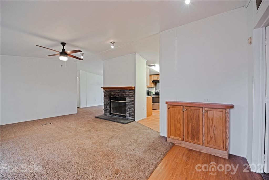 1535 Lane Road Mount Holly, NC 28120 - Photo 7 of 36 Gallery Image 7