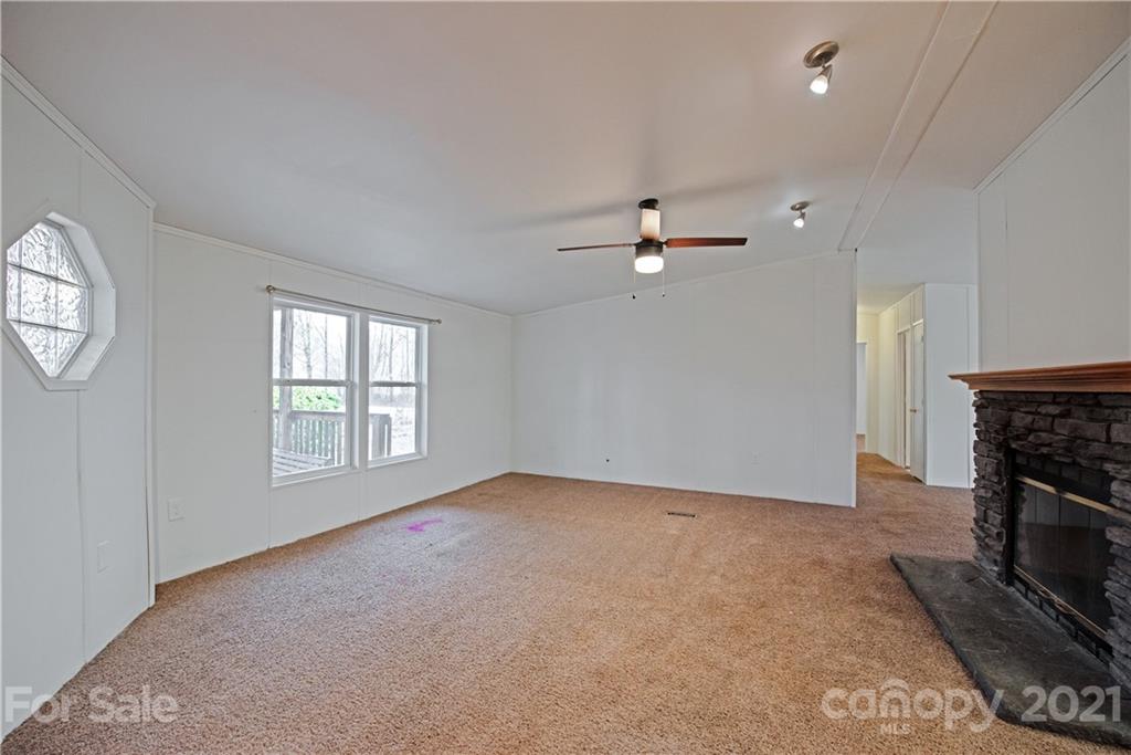 1535 Lane Road Mount Holly, NC 28120 - Photo 9 of 36 Gallery Image 9