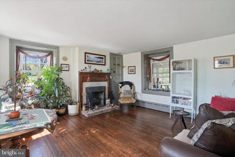 $675,000 | 170 Red Corner Road, Douglassville, PA 19518