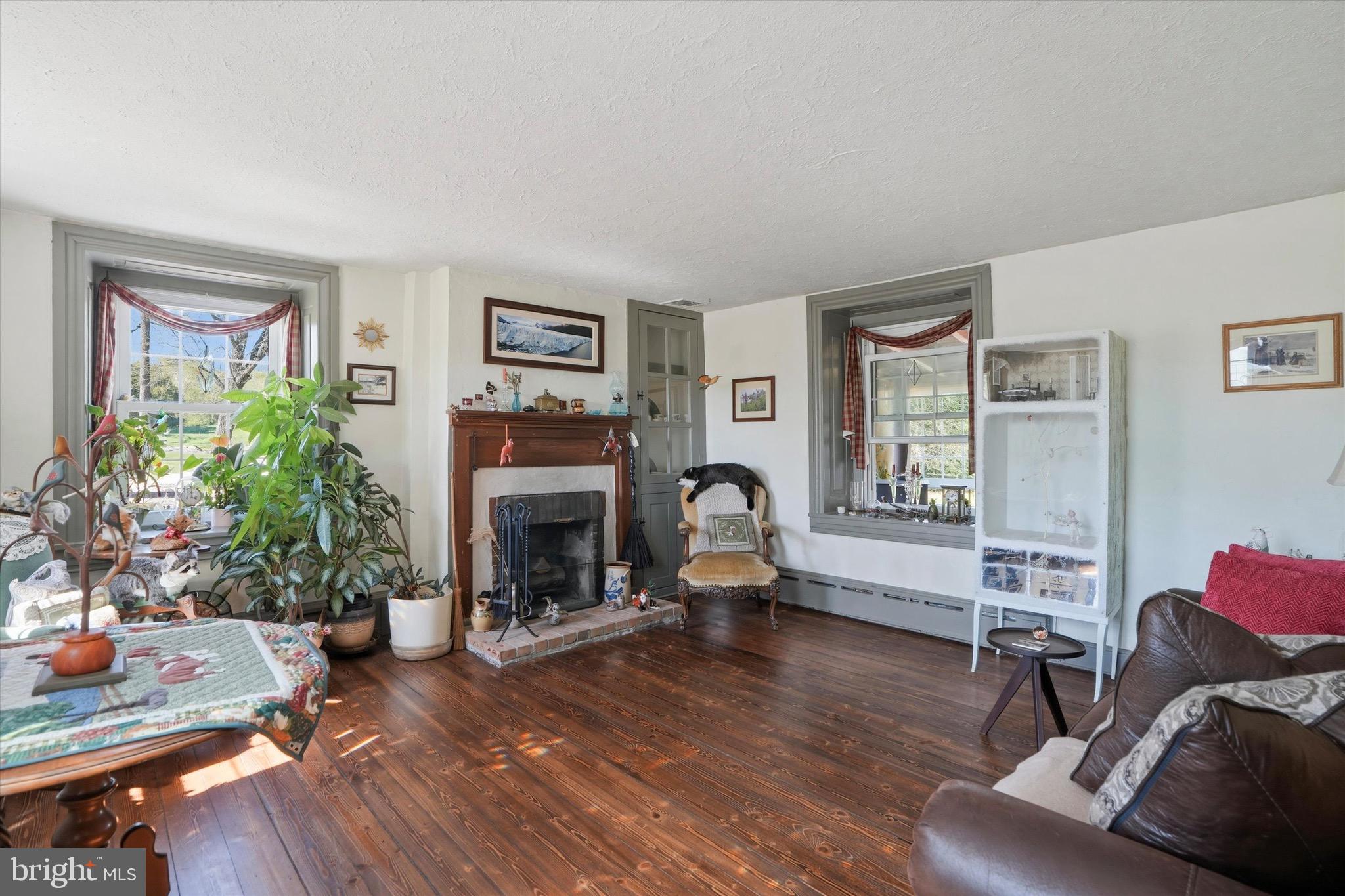 170 Red Corner Road Douglassville, PA 19518 - Photo 4 of 36