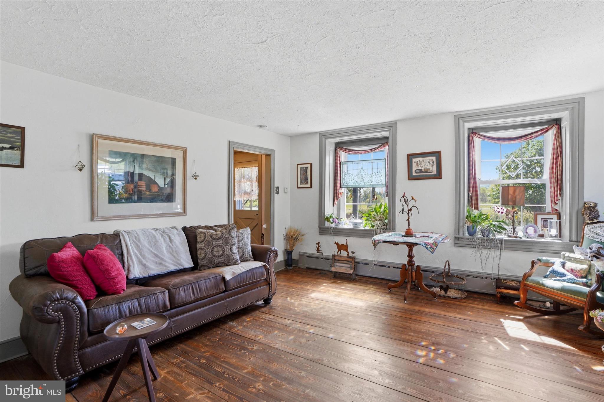 170 Red Corner Road Douglassville, PA 19518 - Photo 5 of 36