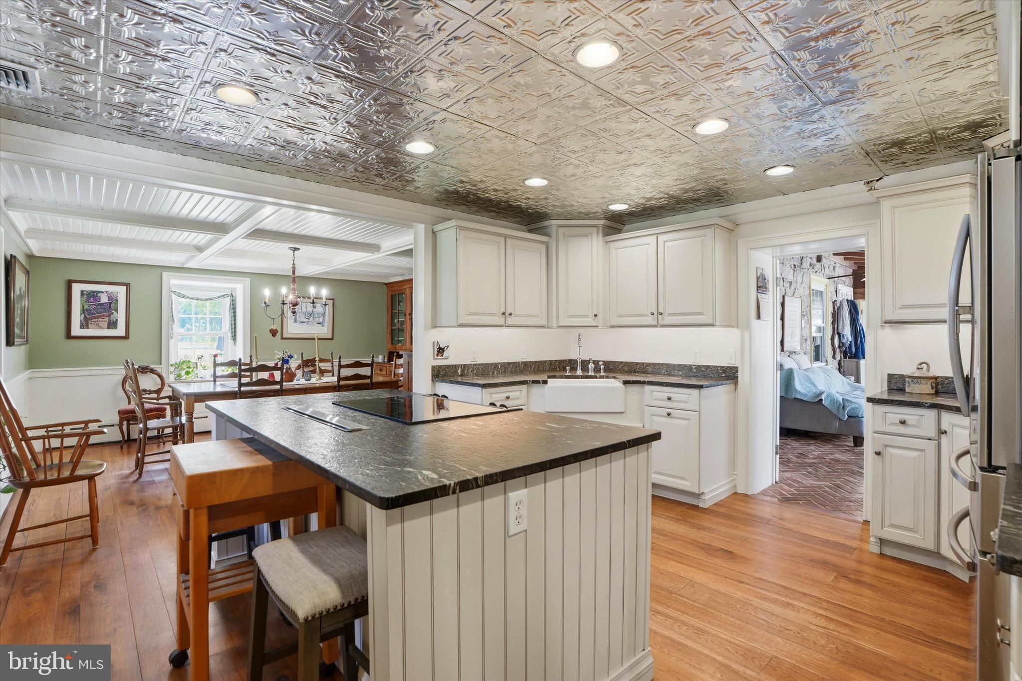 170 Red Corner Road Douglassville, PA 19518 - Photo 9 of 36