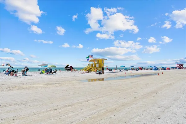 $2,849,000 | 1749 Sandalwood Drive, Sarasota, FL 34231