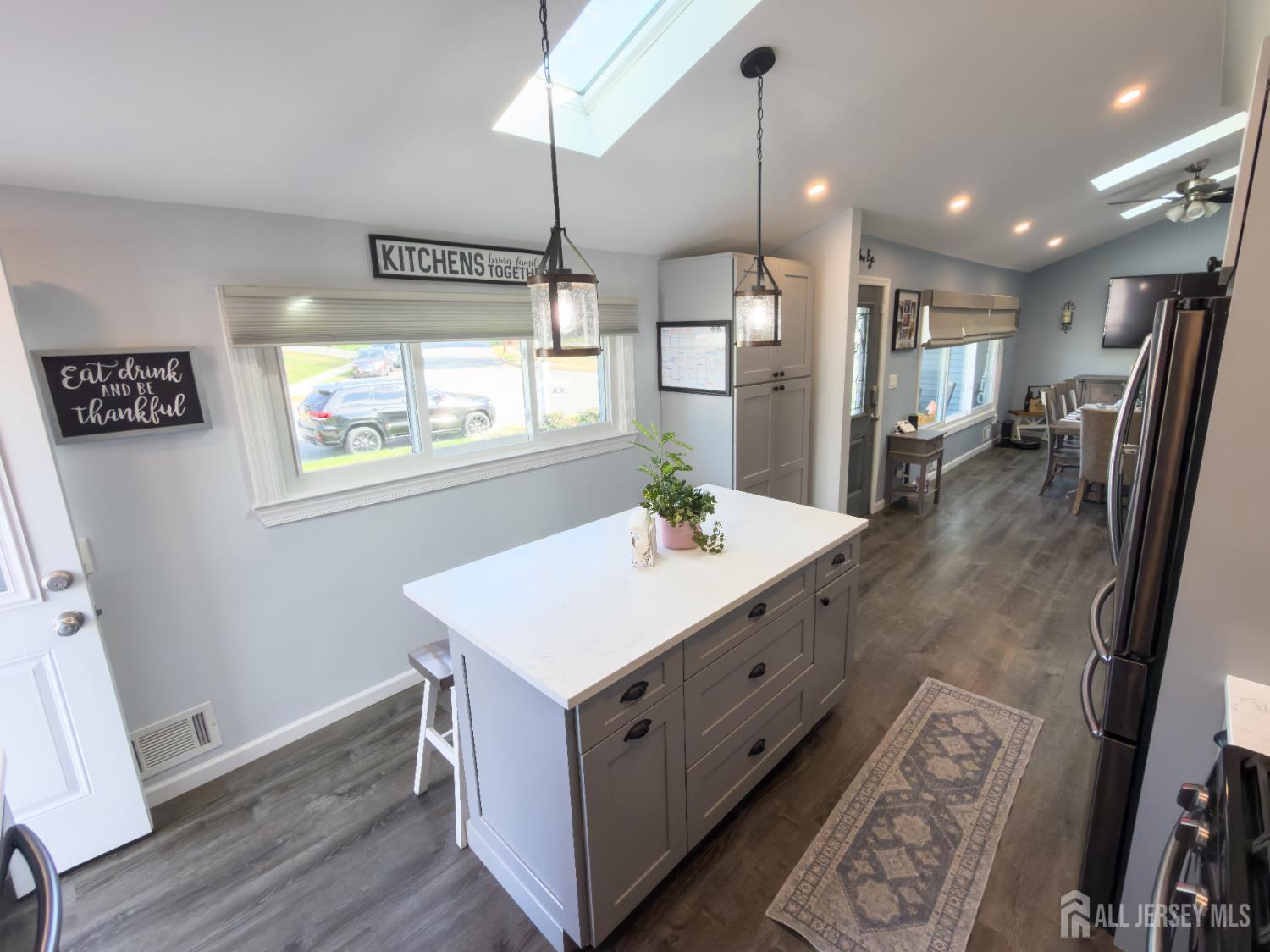23 Westminster Road Colonia, NJ 07067 - Photo 11 of 40