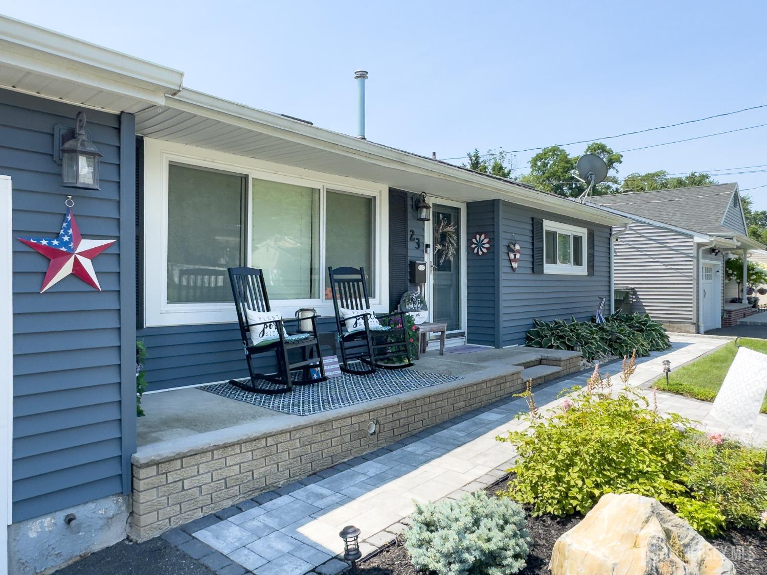 23 Westminster Road Colonia, NJ 07067 - Photo 3 of 40