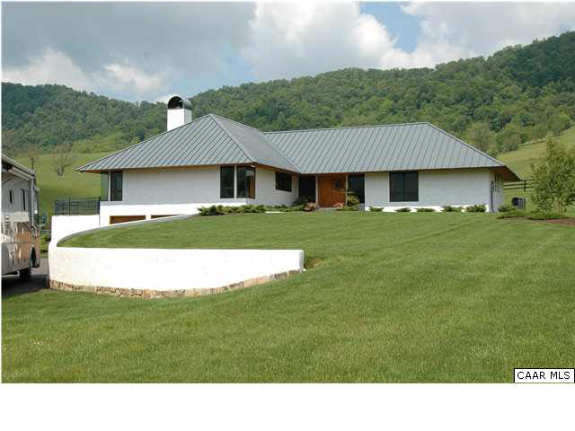 6352 Mill Gap Road Monterey, VA 24465 - Photo 4 of 29 Gallery Image 4