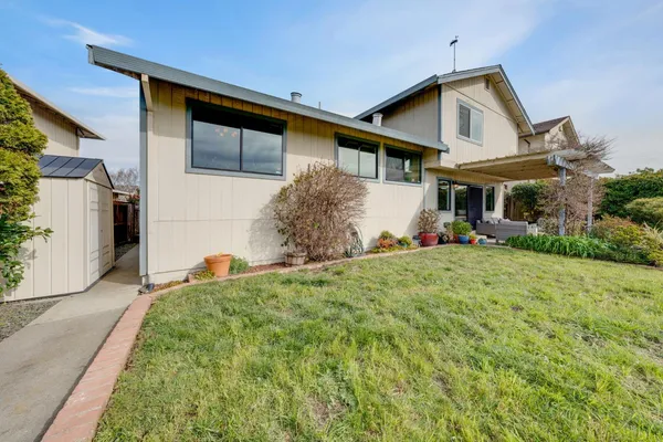 $809,900 | 408 Duperu Drive, Crockett, CA 94525