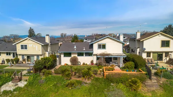 $809,900 | 408 Duperu Drive, Crockett, CA 94525