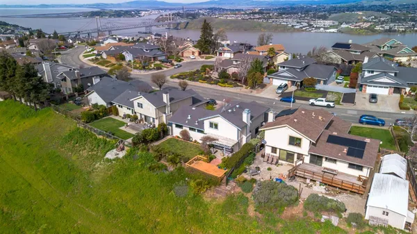 $809,900 | 408 Duperu Drive, Crockett, CA 94525