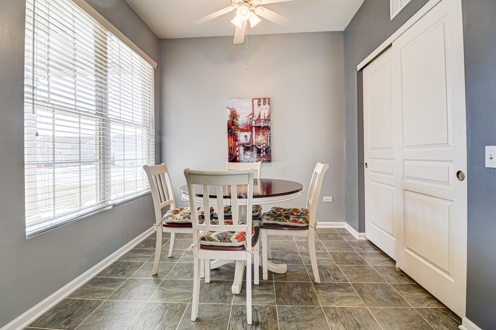 13616 Fallow Drive Huntley, IL 60142 - Photo 4 of 21 a dining room with furniture and window