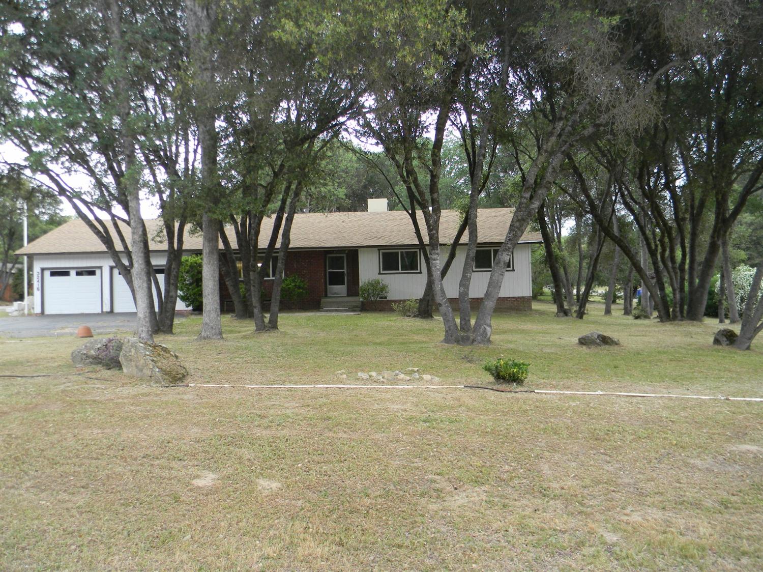 32416 Chickasaw Road Coarsegold, CA 93614 - Photo 2 of 22 Gallery Image 2