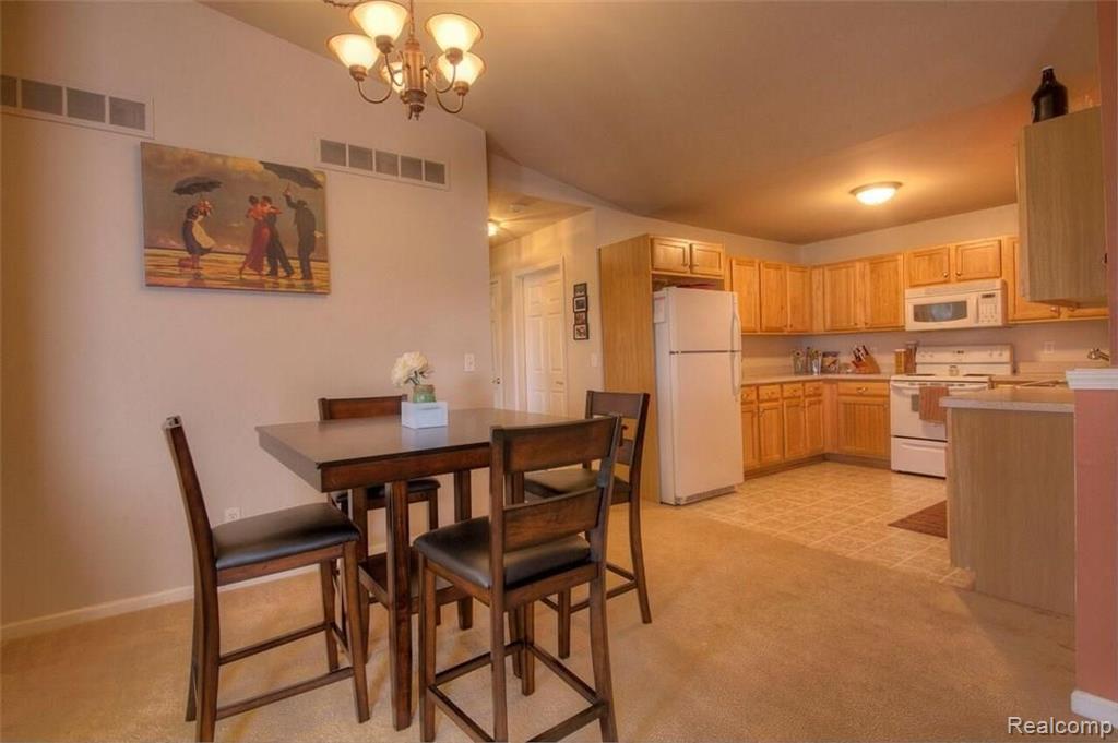 1715 Welland Street Howell, MI 48855 - Photo 6 of 20