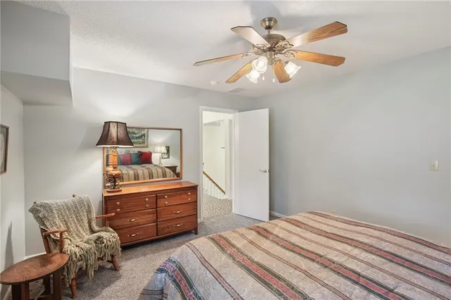 $448,000 | 46 Northeast 231st Road, Warrensburg, MO 64093