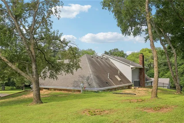 $448,000 | 46 Northeast 231st Road, Warrensburg, MO 64093