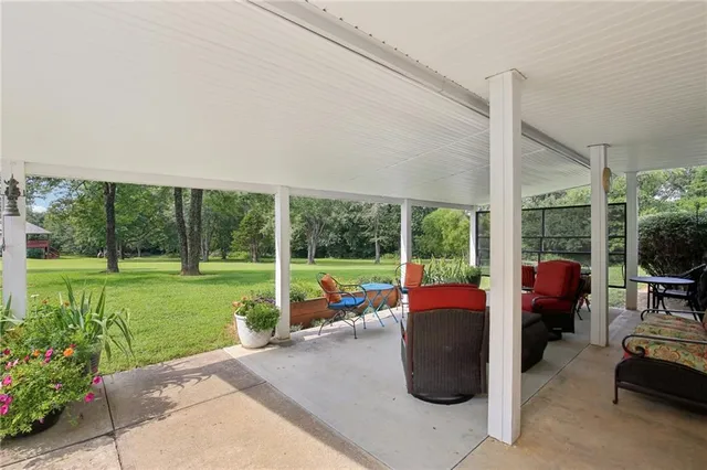 $448,000 | 46 Northeast 231st Road, Warrensburg, MO 64093
