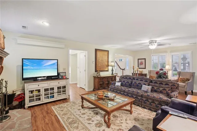 $448,000 | 46 Northeast 231st Road, Warrensburg, MO 64093