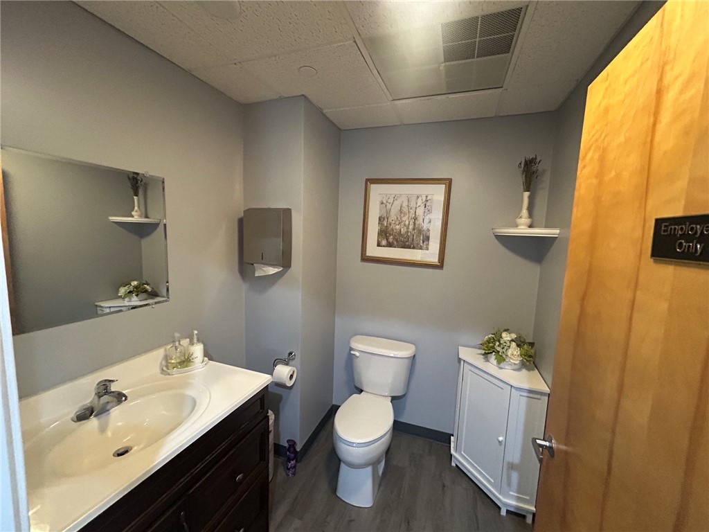 215 Toll Gate Road, Unit 302 Warwick, RI 02886 - Photo 16 of 17 Gallery Image 16