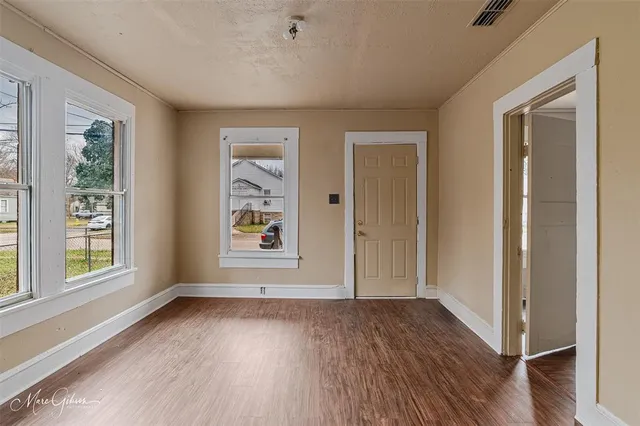 $785 | 325 Edwards Street, Bossier City, LA 71111