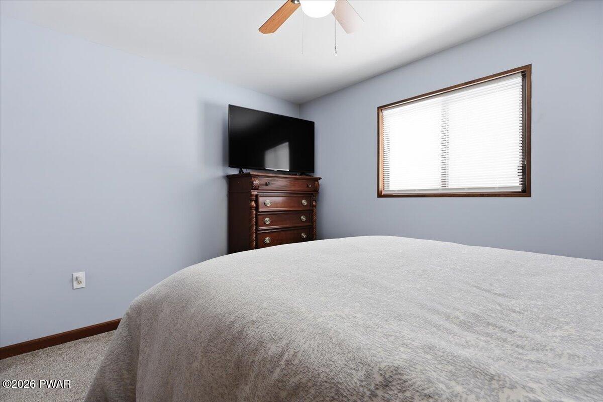 215 Tanager Road Lackawaxen, PA 18435 - Photo 25 of 48 34-017_6M24170