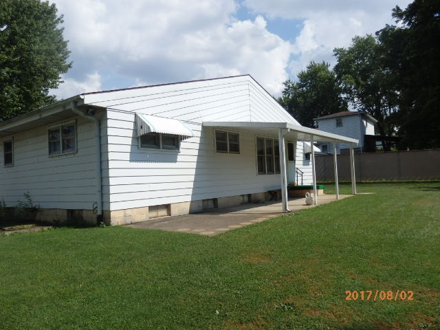 3215 North Prow Road Bloomington, IN 47404 - Photo 5 of 18