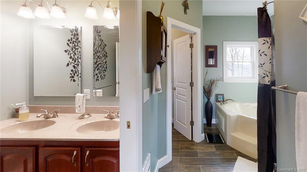566 Cabbage Patch Road Burnsville, NC 28714 - Photo 27 of 48 Gallery Image 27