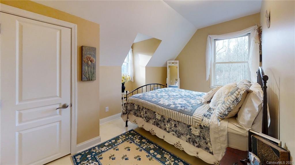 566 Cabbage Patch Road Burnsville, NC 28714 - Photo 32 of 48 Gallery Image 32