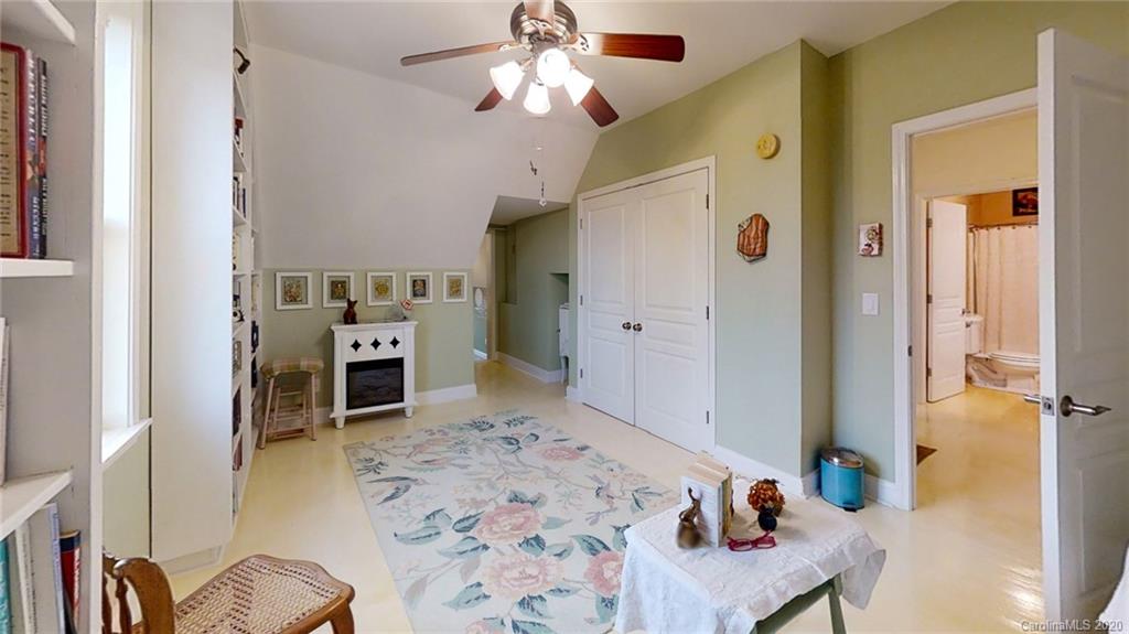 566 Cabbage Patch Road Burnsville, NC 28714 - Photo 35 of 48 Gallery Image 35
