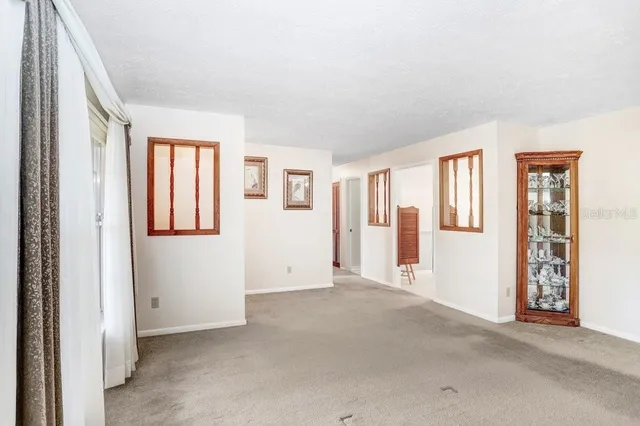 $450,000 | 1320 South Taylor Road, Seffner, FL 33584