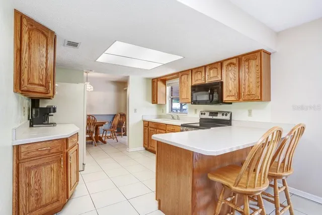 $450,000 | 1320 South Taylor Road, Seffner, FL 33584