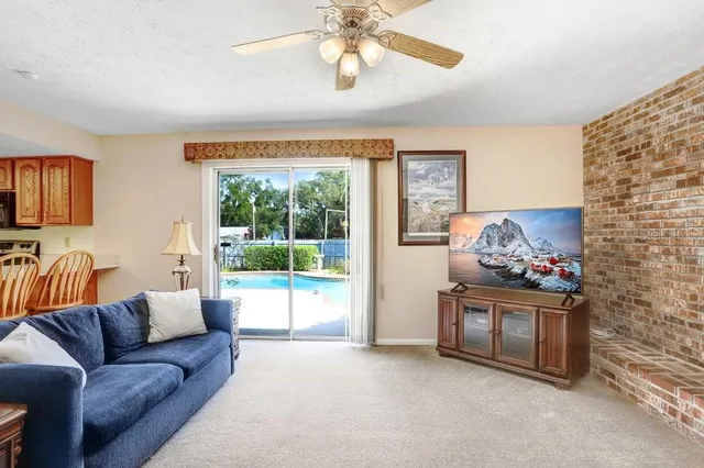 $450,000 | 1320 South Taylor Road, Seffner, FL 33584