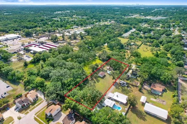 $450,000 | 1320 South Taylor Road, Seffner, FL 33584