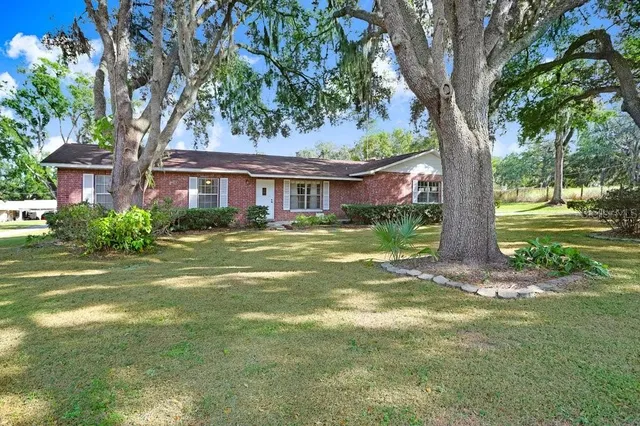 $450,000 | 1320 South Taylor Road, Seffner, FL 33584