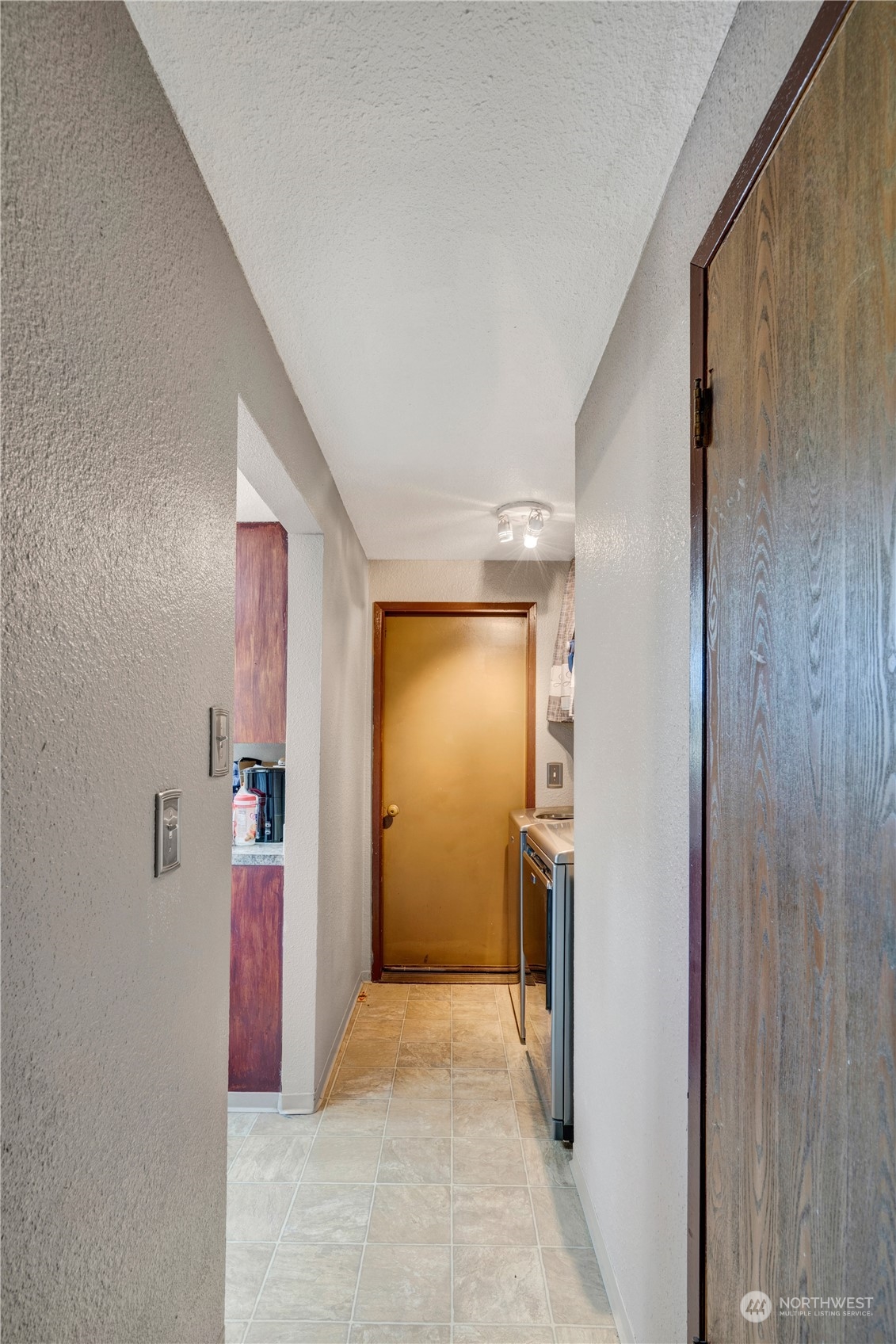 517 Coolidge Road Aberdeen, WA 98520 - Photo 10 of 19 Gallery Image 10