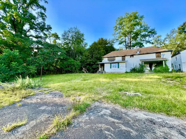 $155,000 | 5916 Amsterdam Road, Glenville, NY 12302