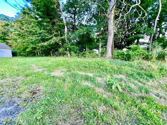 $155,000 | 5916 Amsterdam Road, Glenville, NY 12302