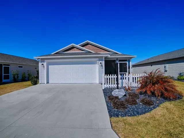 $335,900 | 7486 Boyso Terrace, The Villages, FL 34762