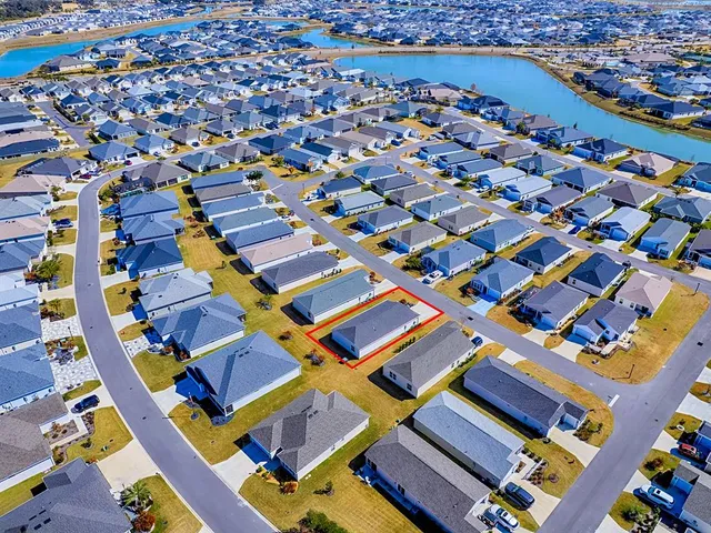 $335,900 | 7486 Boyso Terrace, The Villages, FL 34762