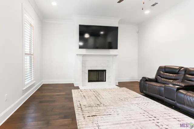 $335,000 | 6644 Silver Oak Drive, St. George, LA 70817