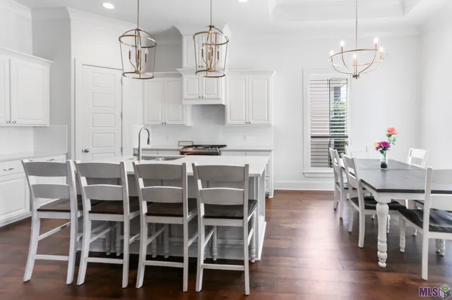 $335,000 | 6644 Silver Oak Drive, St. George, LA 70817