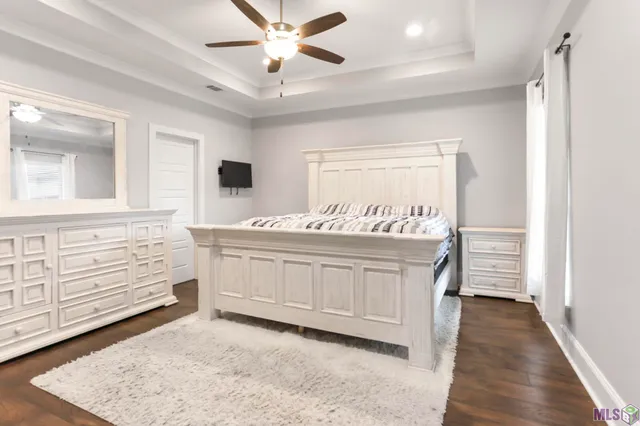 $335,000 | 6644 Silver Oak Drive, St. George, LA 70817