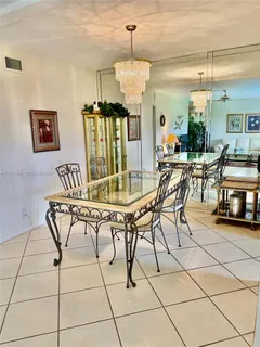 $190,000 | 930 Southeast 9th Avenue, Unit 8, Pompano Beach, FL 33060
